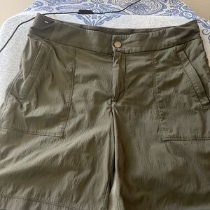 Athleta Green Cargo Shorts Utility Style